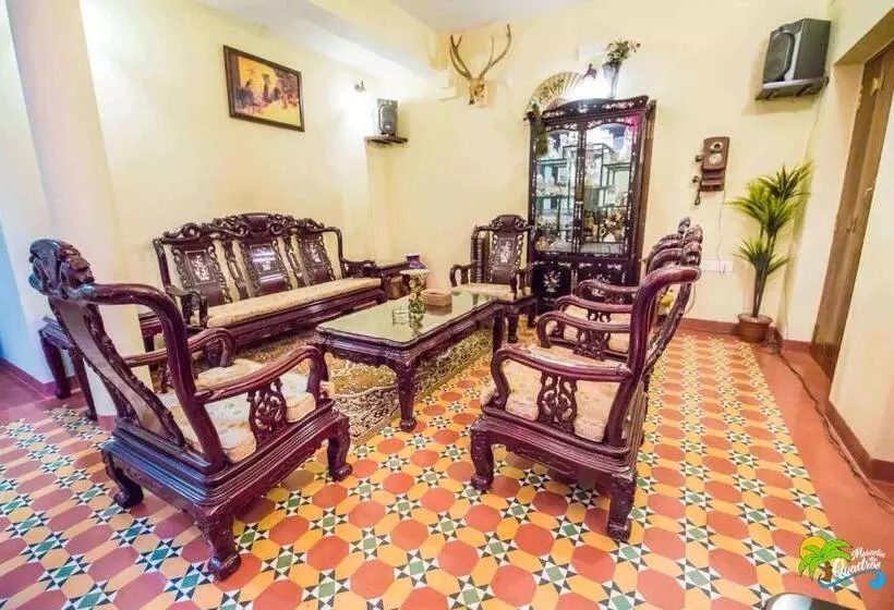 Bed and Breakfast Moradia Dos Quadros