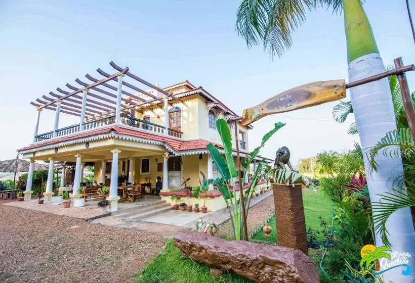 Bed and Breakfast Moradia Dos Quadros