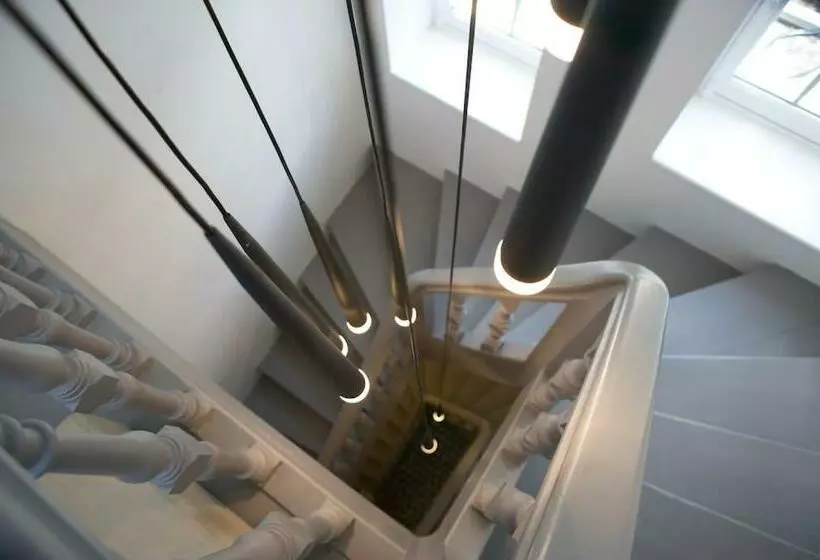 Aamiaismajoitus (B&B) Villa Belmont