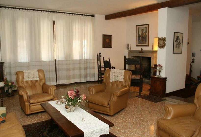 Bed & Breakfast Villa Lisetta