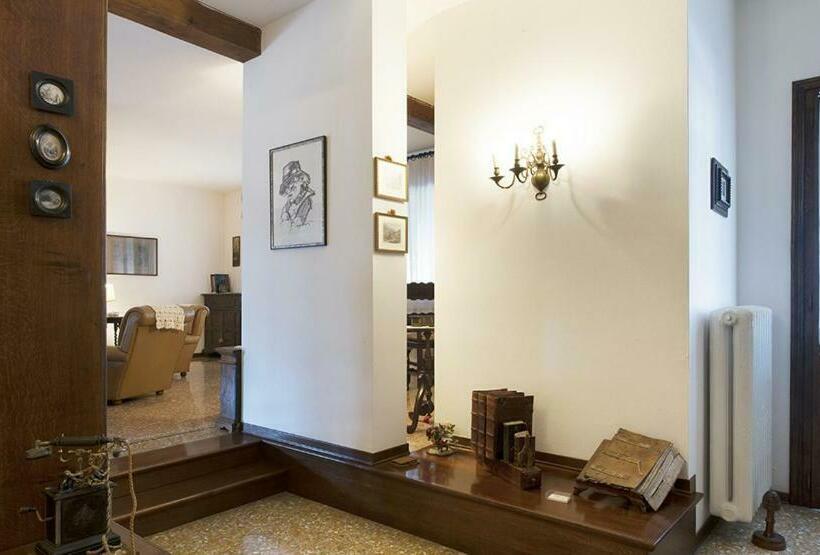 Bed & Breakfast Villa Lisetta