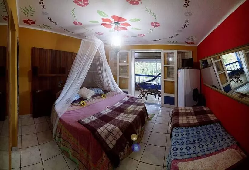 پانسیون Golfinho Tropical Hostel E Pousada