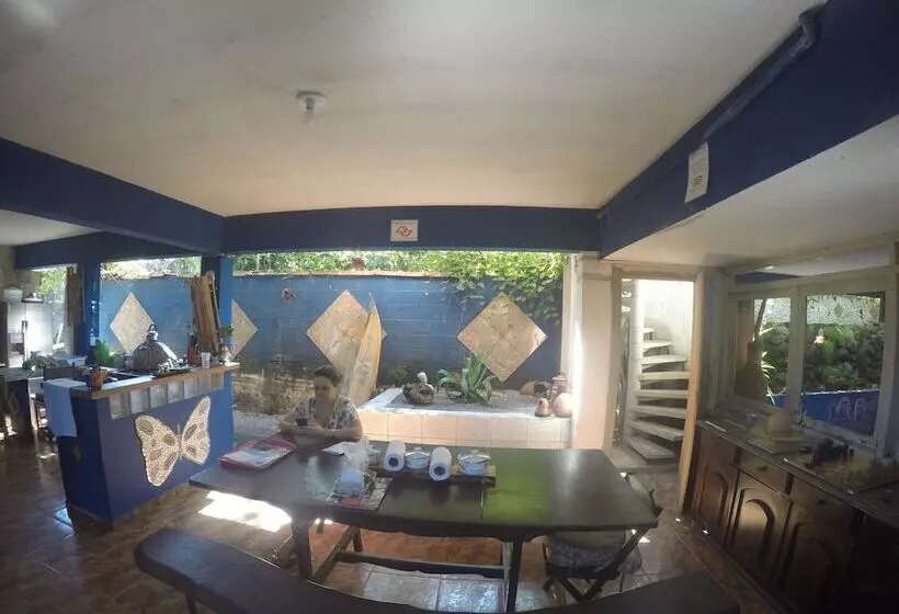 پانسیون Golfinho Tropical Hostel E Pousada