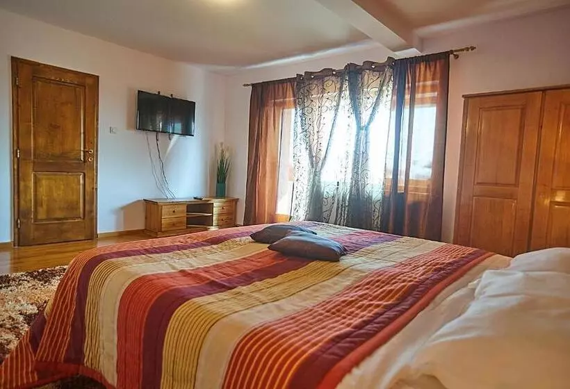 ペンション Insula Christiana