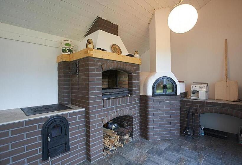 بنسيون Insula Christiana