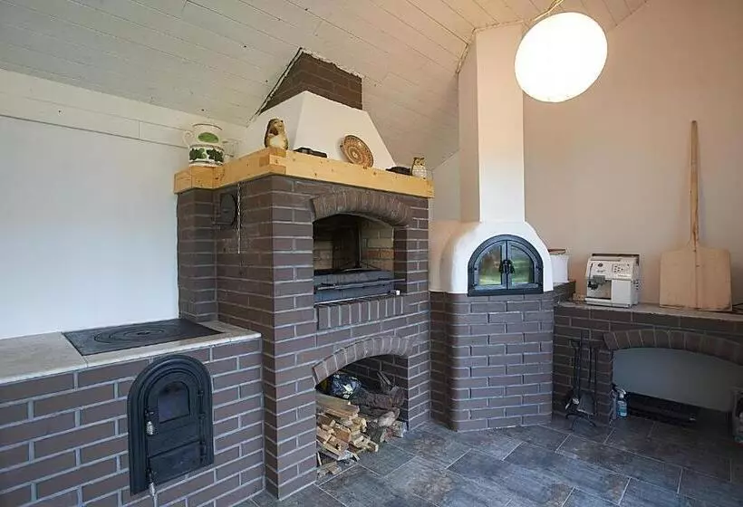 ペンション Insula Christiana