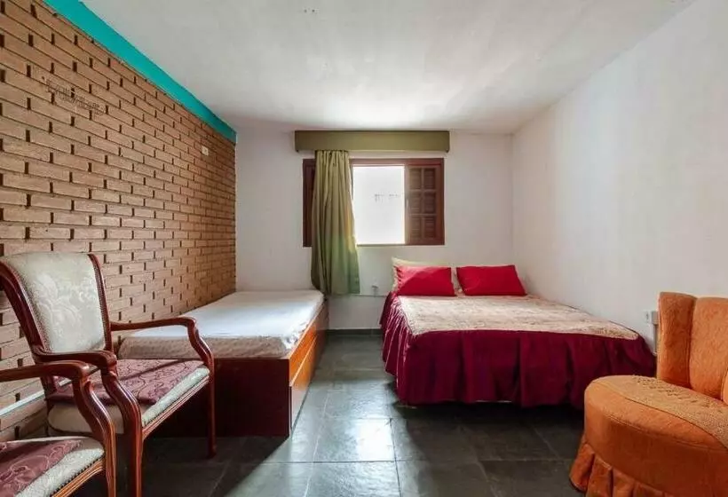 Vale Hostel