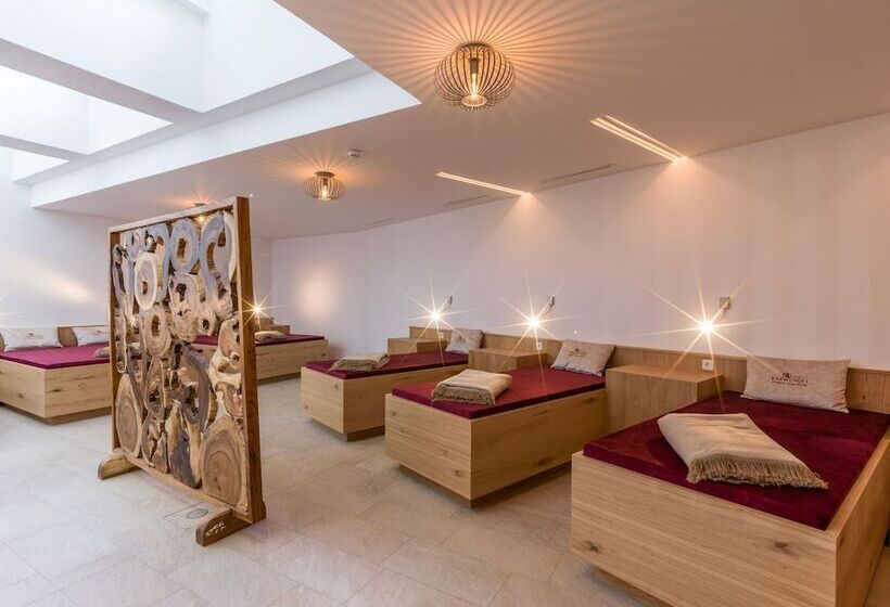 Alpenhotel Karwendel  Adults Only