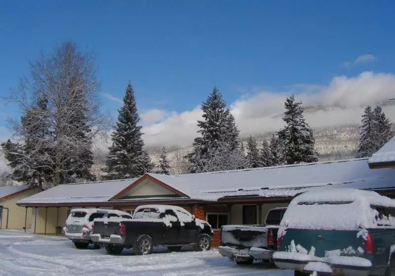 Bell Mountain Motel McBride