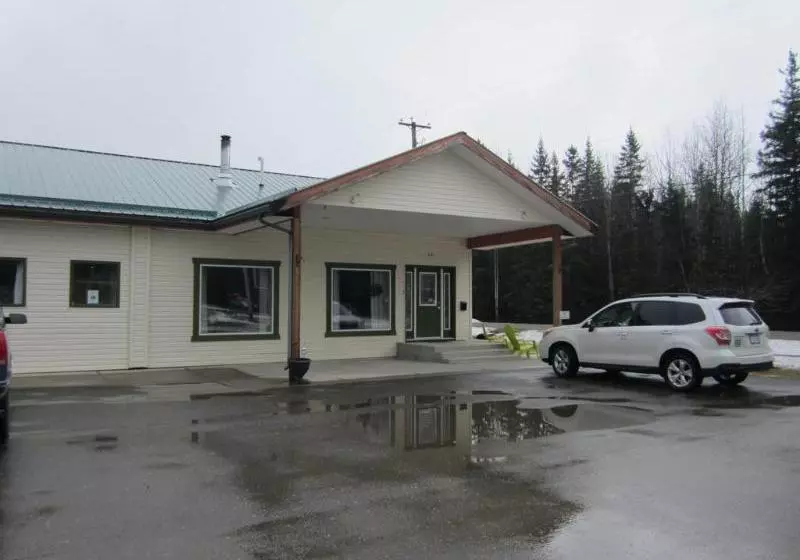 Bell Mountain Motel McBride