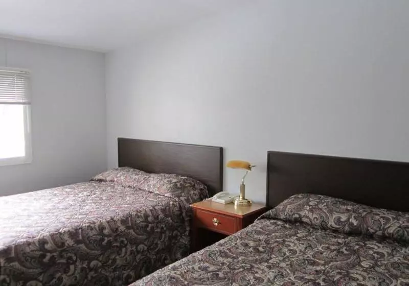 Bell Mountain Motel McBride