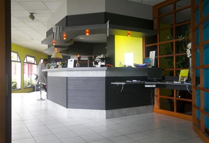 ホテル B&b Hôtel Lorient Ploemeur