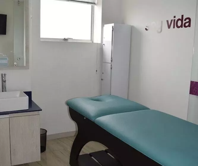 Отель Central Plaza Medellin