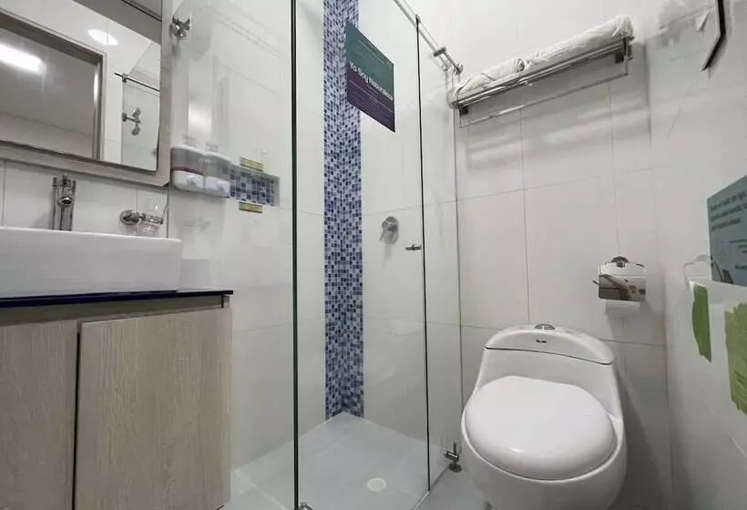 Отель Central Plaza Medellin