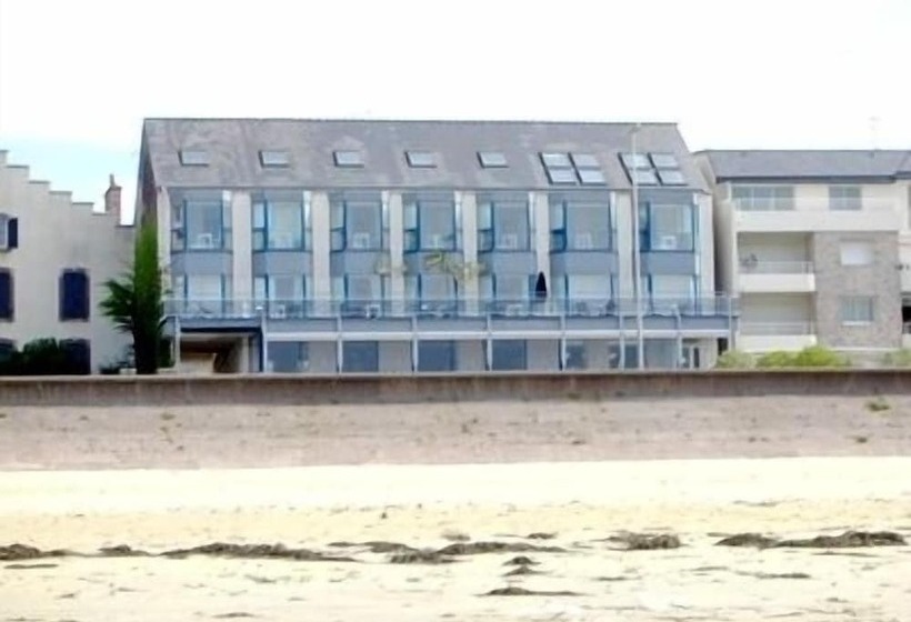 Otel De La Plage D Erquy