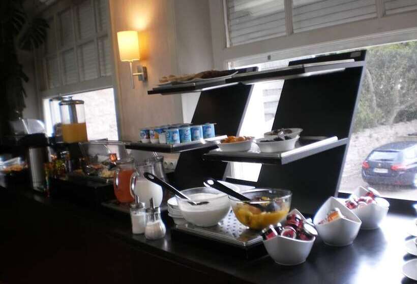 Otel De La Plage D Erquy