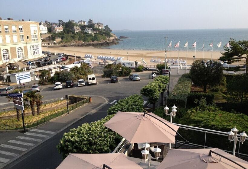 Отель De La Plage