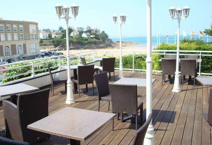 Отель De La Plage