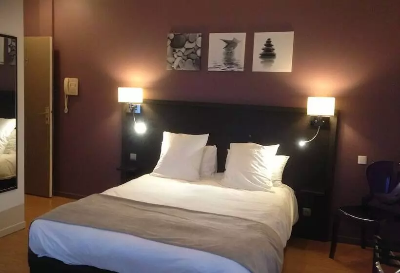 Отель De La Plage