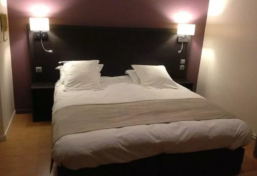 Отель De La Plage