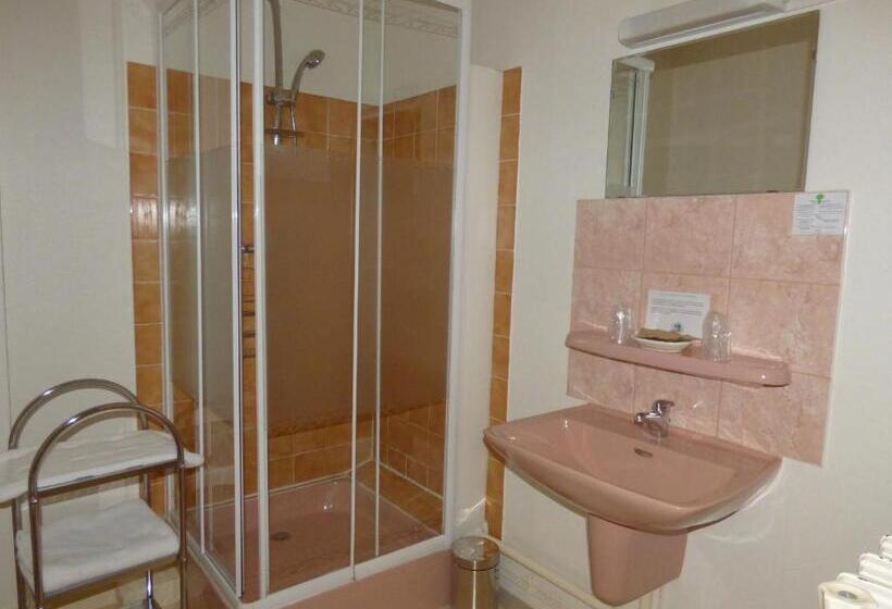 Отель Du Centre