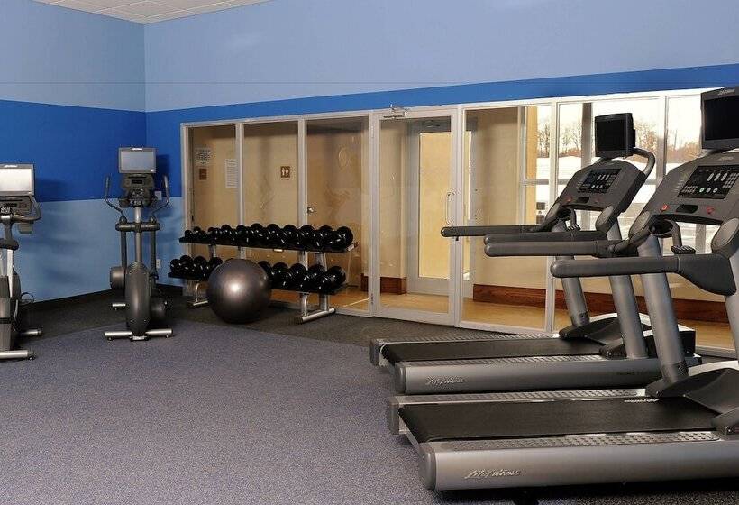 ホテル Four Points By Sheraton Cambridge Kitchener, Ontario