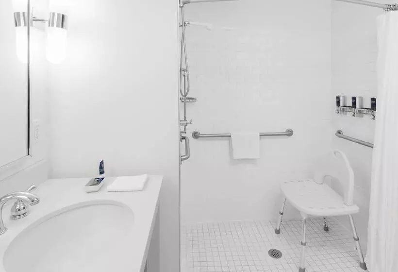 酒店 Four Points By Sheraton Cambridge Kitchener, Ontario