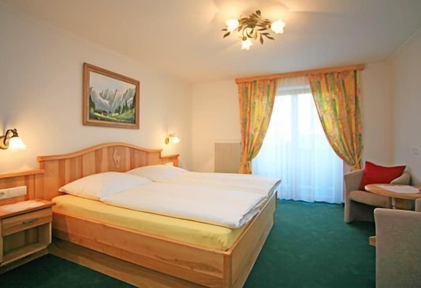 فندق Garni Zimmermann