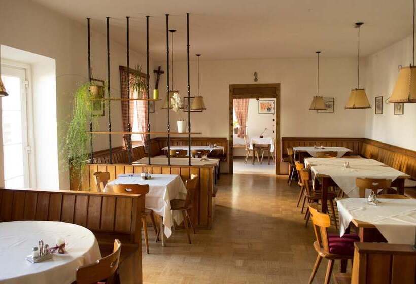 فندق Gasthof Albergo Kreuzwirt