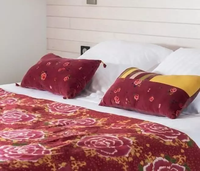 هتل Hôtel Valdys Thalasso & Spa Beau Rivage