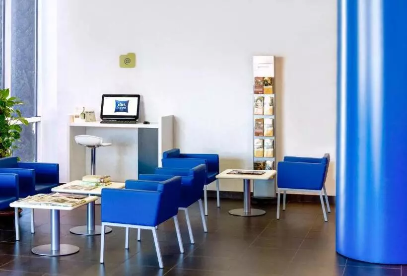 هتل Ibis Budget Madrid Alcalá De Henares La Dehesa