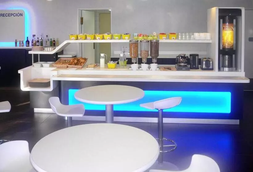 هتل Ibis Budget Madrid Alcalá De Henares La Dehesa