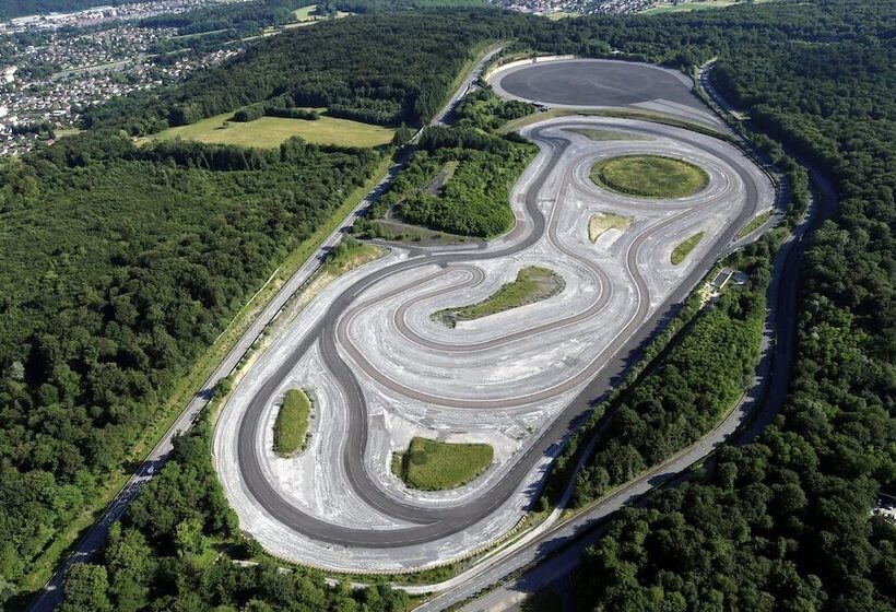 בית מלון כפרי Ibis Styles Montbéliard