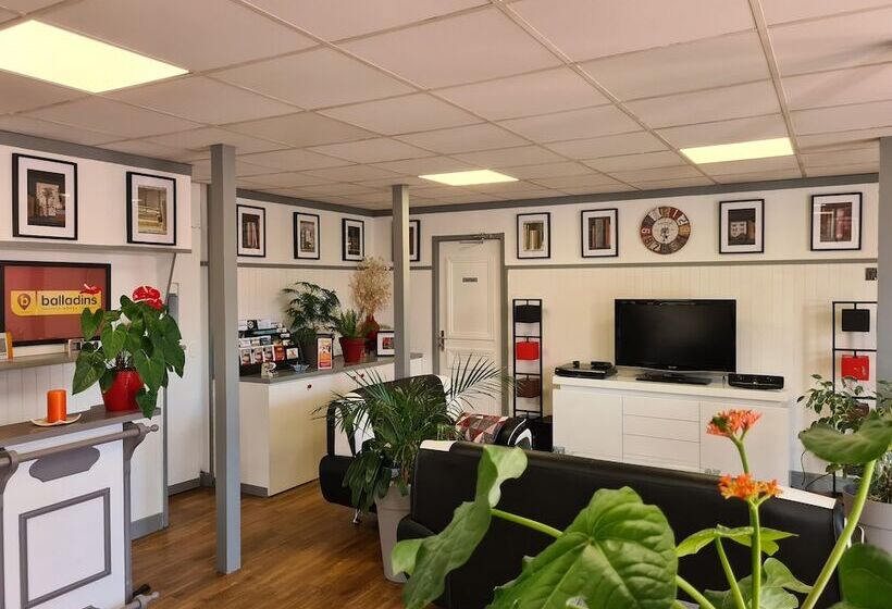 호텔 Initial By Balladins Bordeaux / Eysines