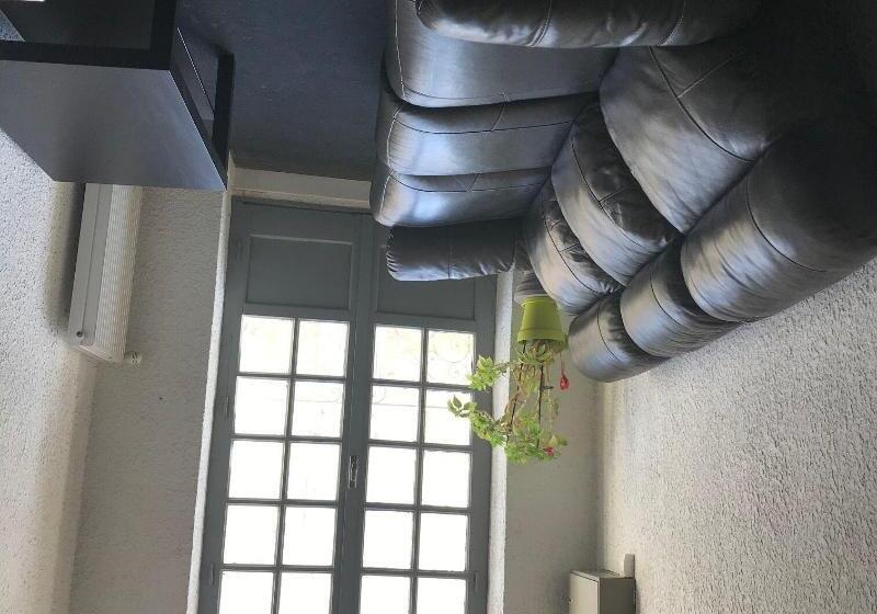 Отель Logis Hôtel La Bastide D Entraigues