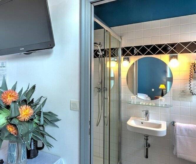 هتل Le Rayon Vert