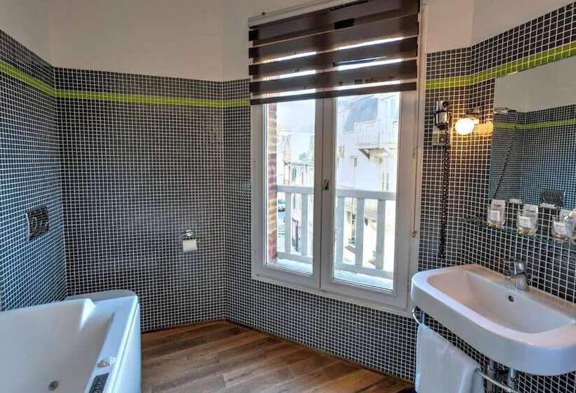 هتل Le Rayon Vert