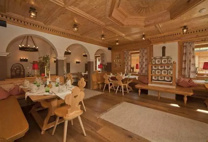 ホテル Penzinghof