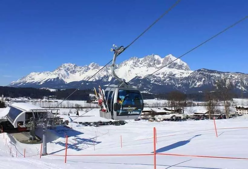 ホテル Penzinghof