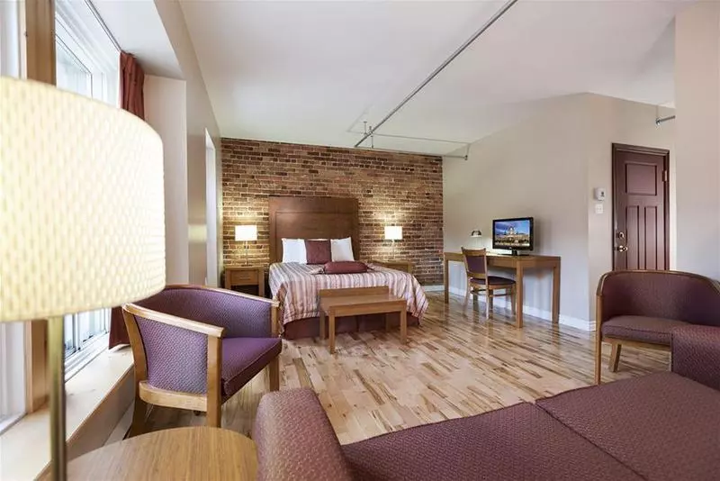 בית מלון כפרי Quartier Des Spectacles