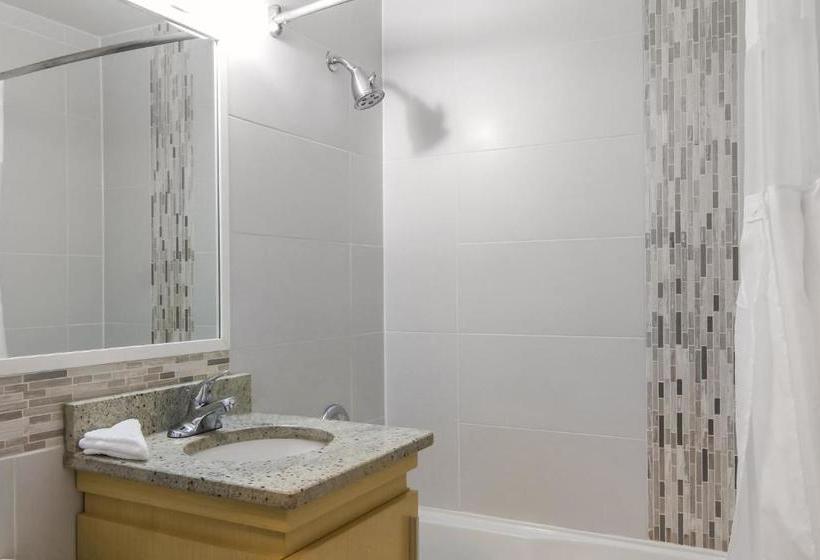 בית מלון כפרי Red Lion Inn & Suites Abbotsford