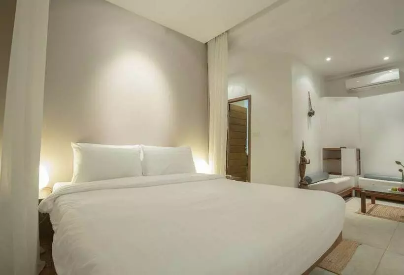 ホテル Rokkhak River Resort