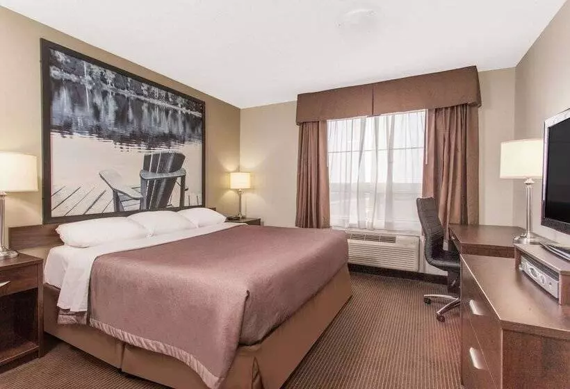 Отель Super 8 By Wyndham Red Lake On