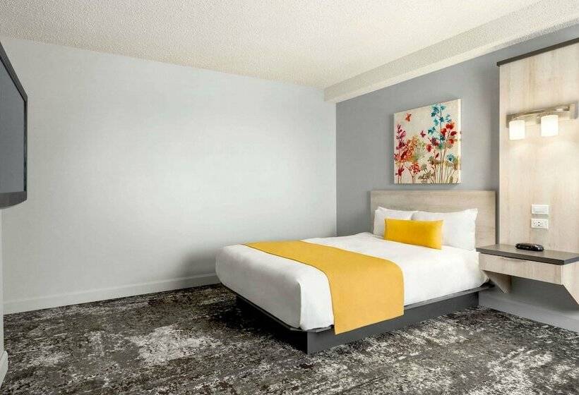 فندق Travelodge By Wyndham Alma