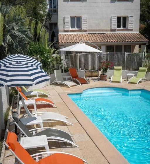 Le Thimothée : Hôtel & Studios