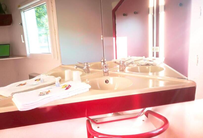 Lemon Hotel Ch Futuroscope