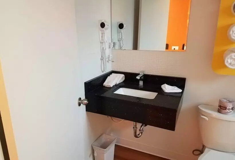 Motel 6 Cranbrook, Bc