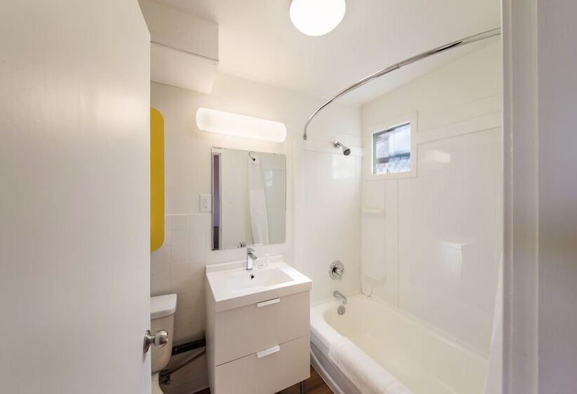 Motel 6 Cranbrook, Bc