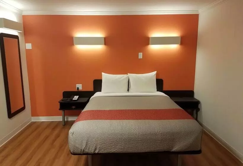 Motel 6 Cranbrook, Bc