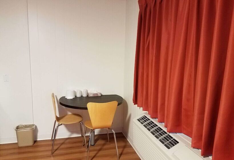 Motel 6 Cranbrook, Bc